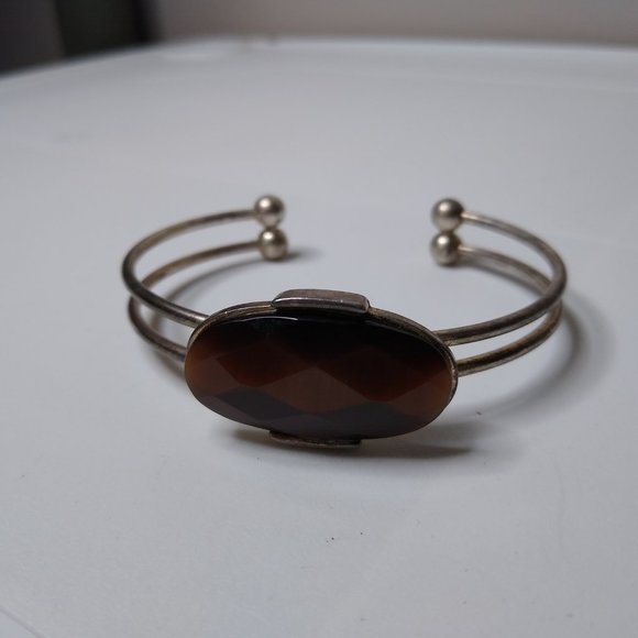 Vintage Metal Open Bangle - Picture 2 of 14